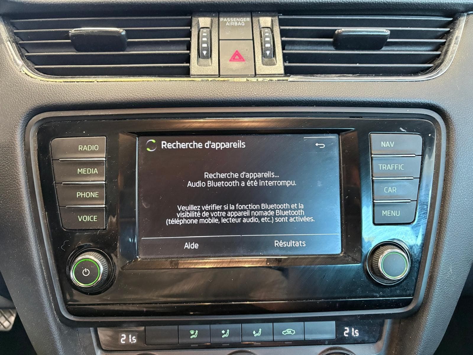SKODA OCTAVIA 1.6 TDI 110cv Green Tec Business Plus / GPS / ParkPilot / Bluetooth — photo 8