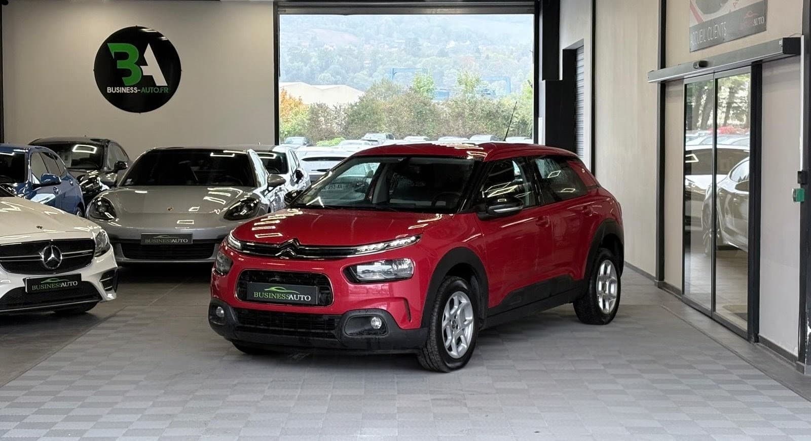 CITROEN C4 1.6 HDi 100cv S&S BVM6 Feel / GPS / CarPlay / Radar — photo 1