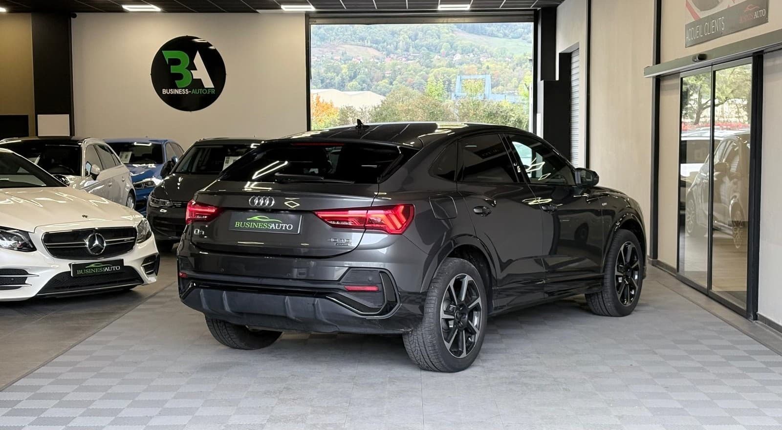 AUDI Q3 SPORTBACK 40 TDI 200 ch S tronic 7 Quattro S line TVA — photo 10