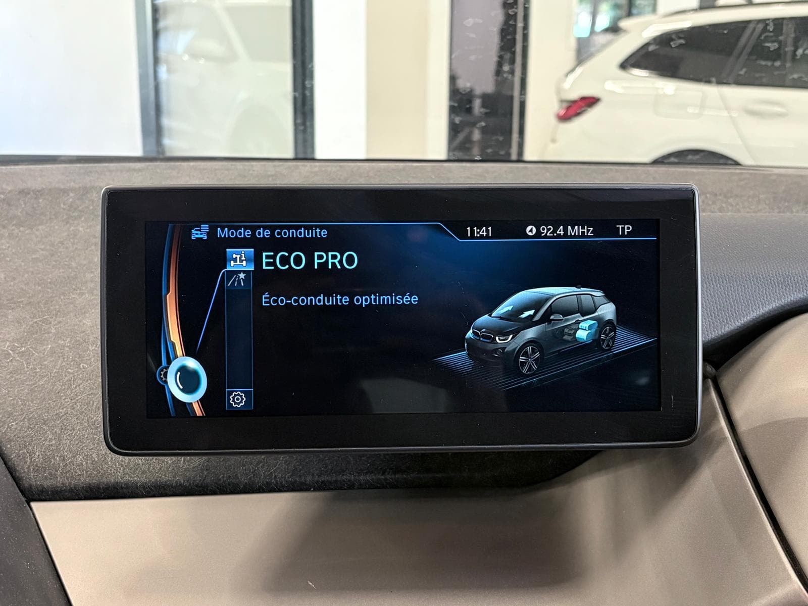 BMW I3 I01 170CV 1ST / GPS / Camera / Bluetooth — photo 12