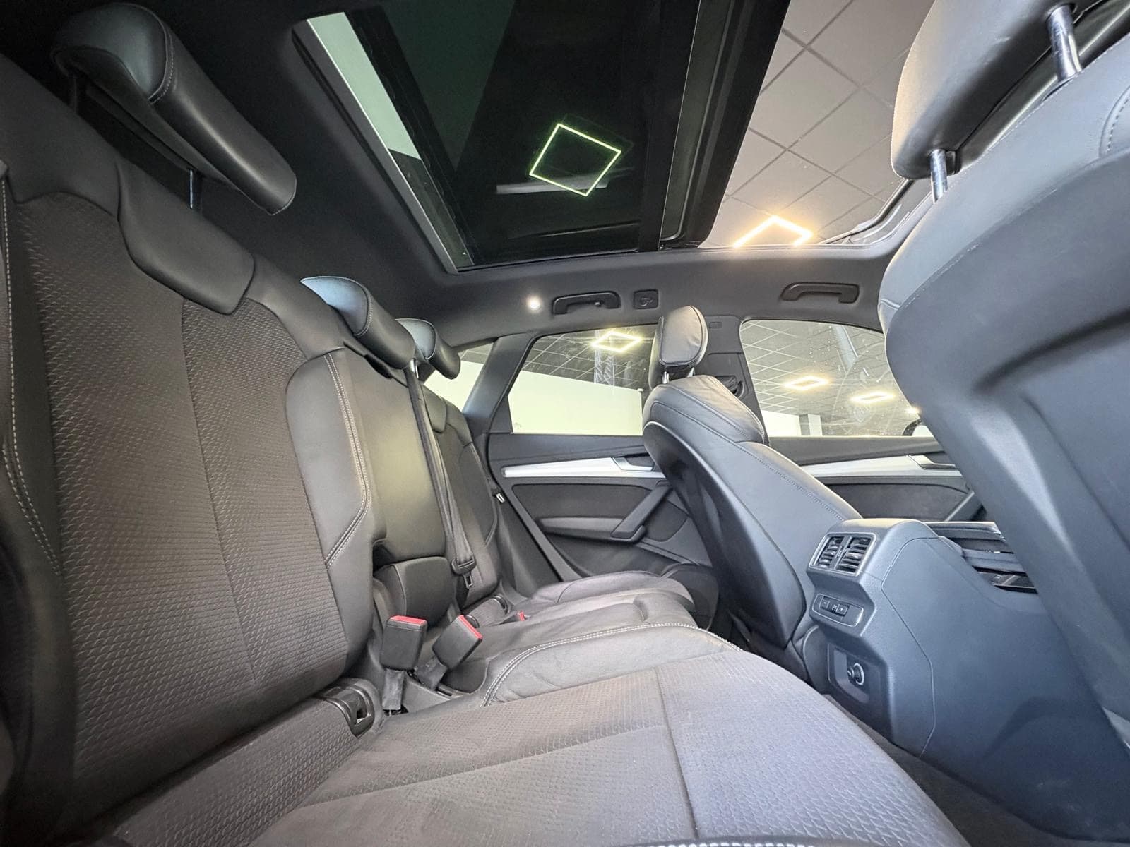 AUDI Q5 2.0 TDI 190cv S tronic 7 Quattro S line / Toit Ouvrant / Caméra / Drive Select — photo 6