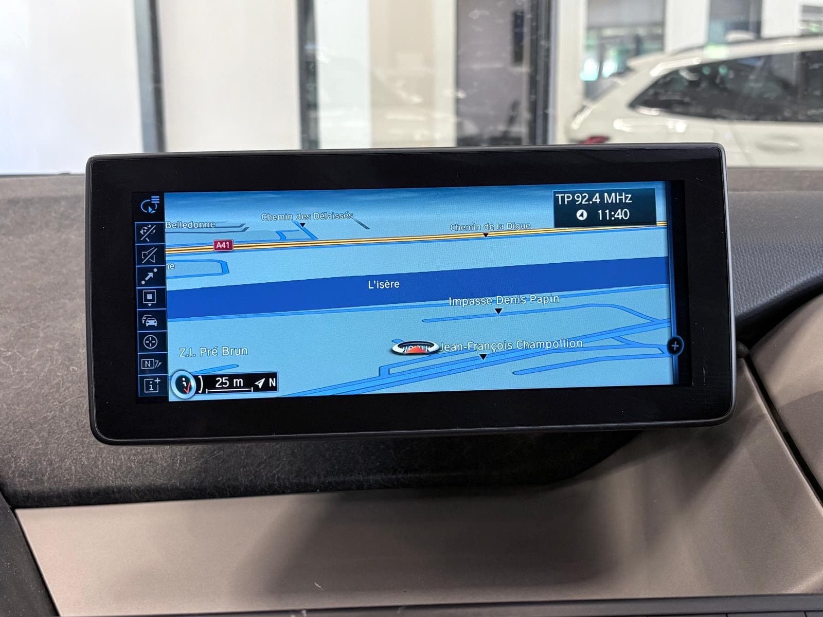 BMW I3 I01 170CV 1ST / GPS / Camera / Bluetooth — photo 10