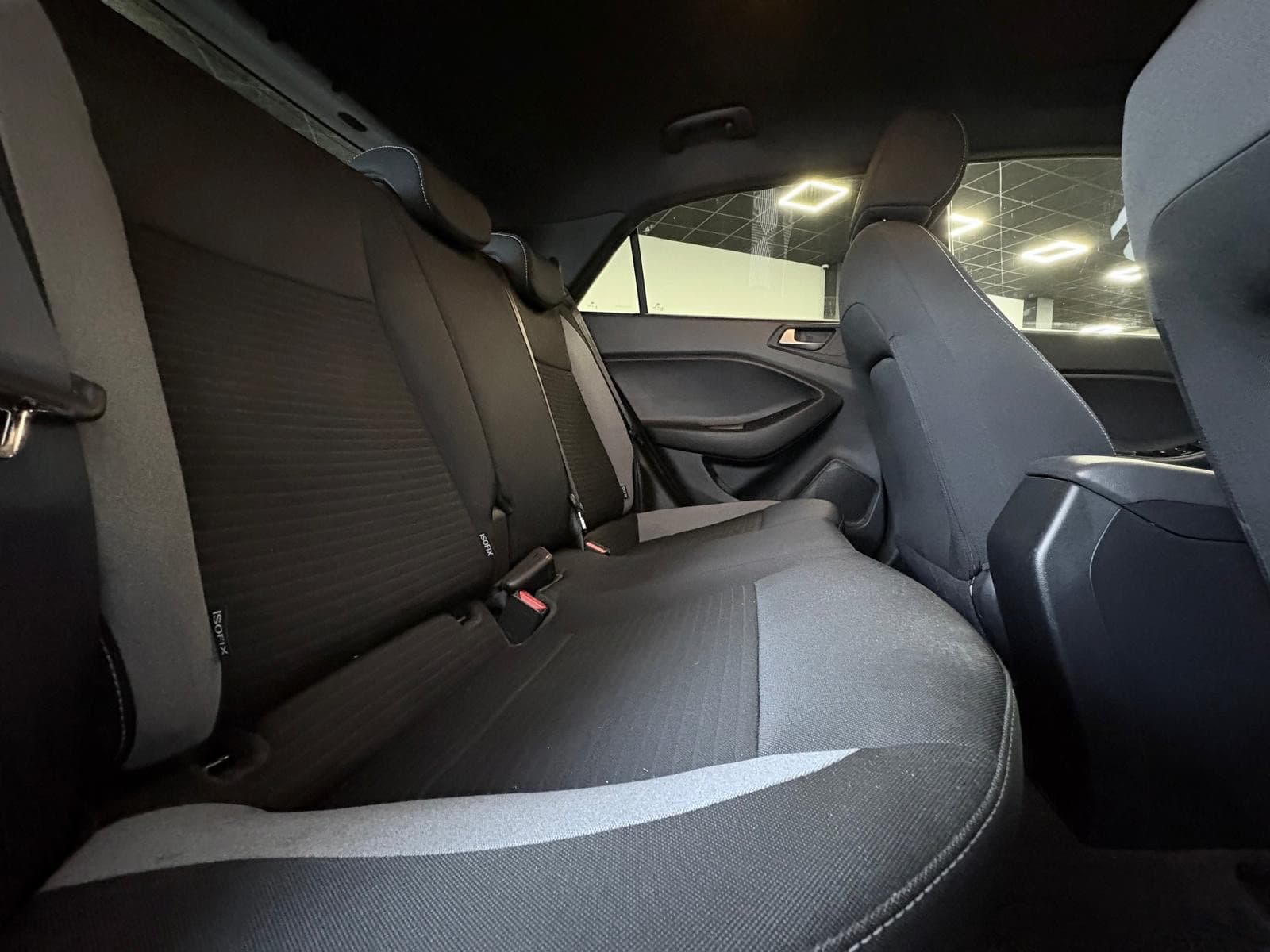 HYUNDAI I20 1.2 84cv Edition #Navi / GPS / Caméra / 5 Portes / Crit’Air 1 — photo 6
