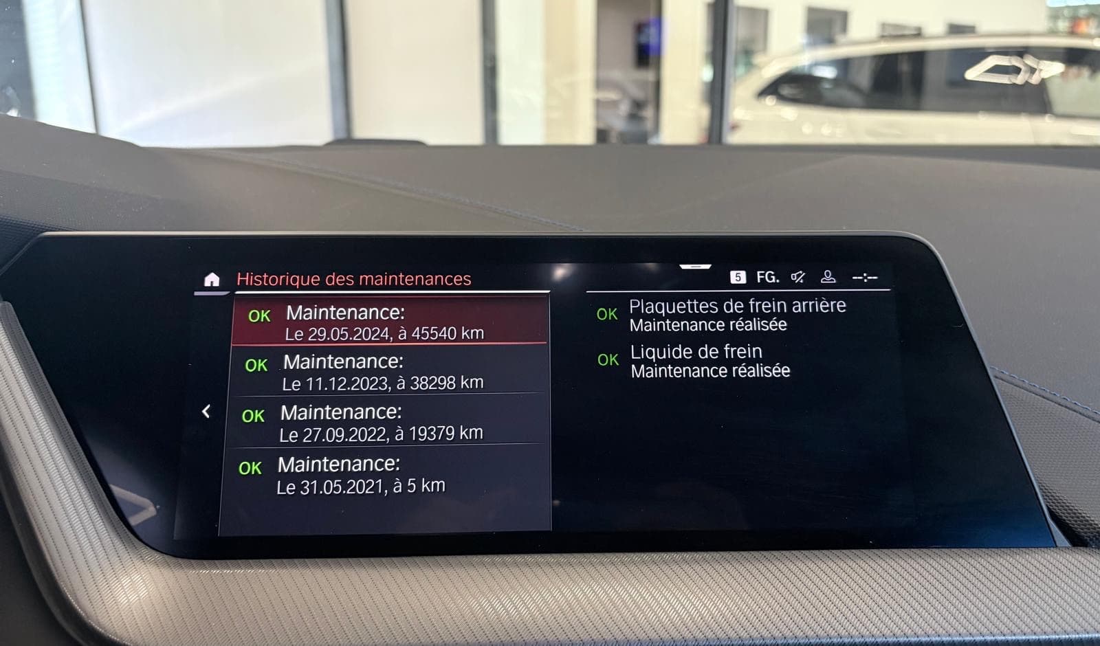 BMW SERIE 1 120d xDrive 190 ch BVA8 M Sport — photo 10