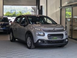 Citroën C3 ESSENCE 82cv Live / 5 Portes Attelage Crit’Air 1 complet