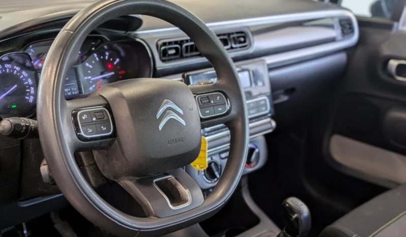 Citroën C3 ESSENCE 82cv Live / 5 Portes Attelage Crit’Air 1 complet